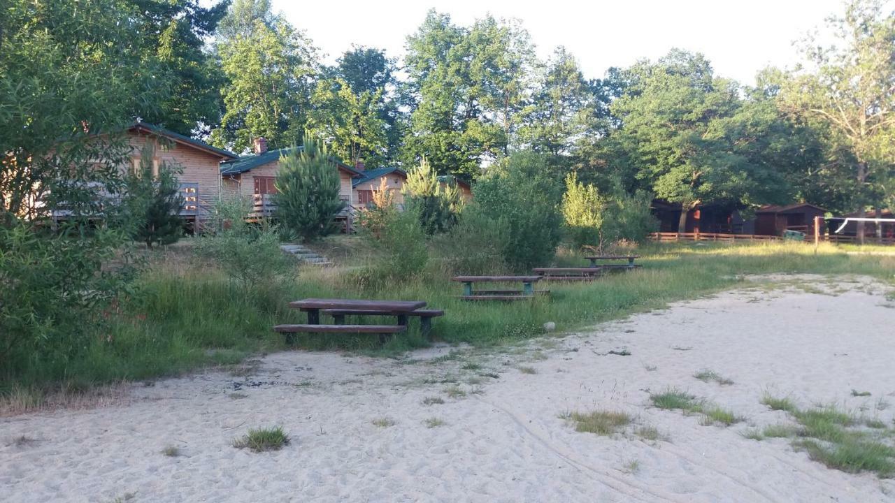 Karlowice Domki Nad Jeziorem W Karlowicach מראה חיצוני תמונה
